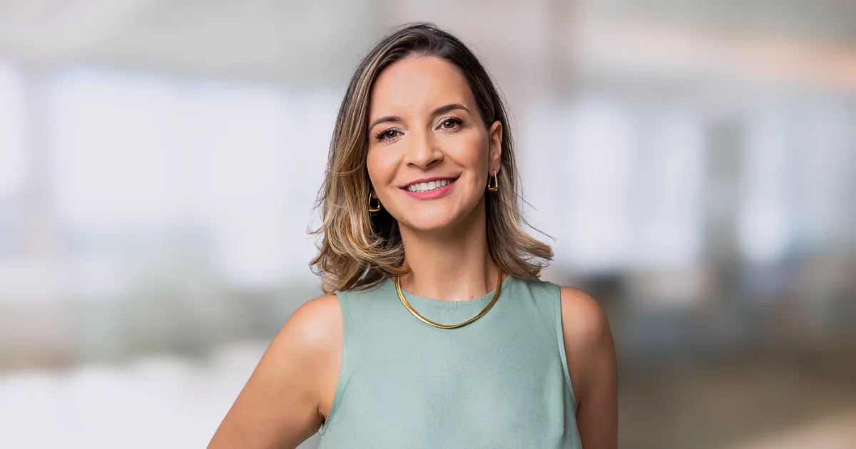 Profª Lyvia Santana